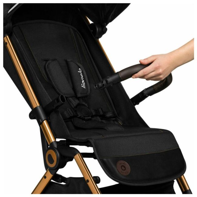 Carucior sport, Lionelo, Cloe, Cu accesorii, Cadru din aluminiu, Pana la 22 kg, Usor, Pliere compacta pentru avion, cu o singura mana, Ideal pentru toate tipurile de suprafete, 6 luni+, Black Onyx BYNLO-CLOE_BLACK_ONYX