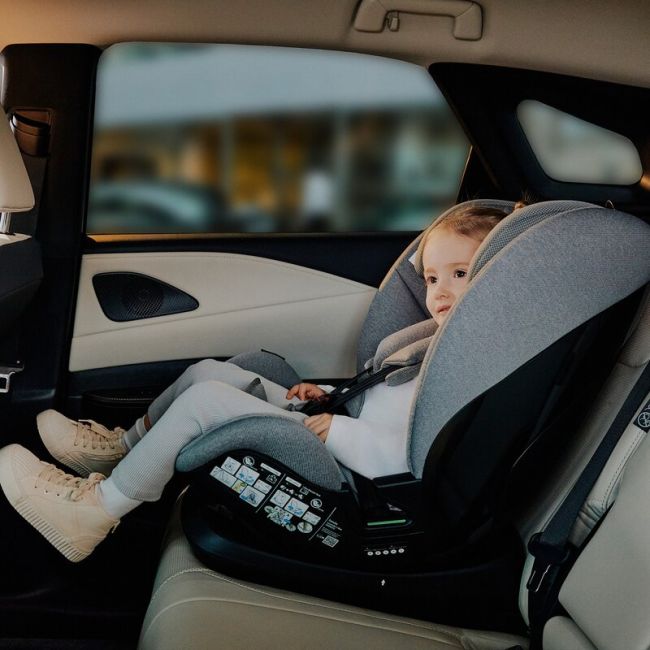 Scaun auto, Lionelo, Lavender I-size, Isofix, Cu centura TopTether, Cu spatar inclinabil in 5 pozitii, Cu tetiera reglabila in 13 pozitii, Instalare cu fata inainte, 9-36 Kg, 76-150 cm, Conform cu ECE R129, Gri BYNLO-LAVENDER_I-SIZE_GREY_STONE
