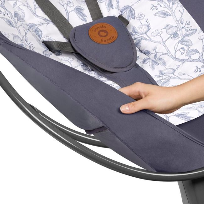 Balansoar si sezlong, Lionelo, Ralf, 2 in 1, Electric, Cu telecomanda si cablu USB, Cu miscare laterala de balansare si 5 niveluri diferite de viteza, Cu 12 melodii, Gri/Alb BYNLO-RALF_GREY_WHITE
