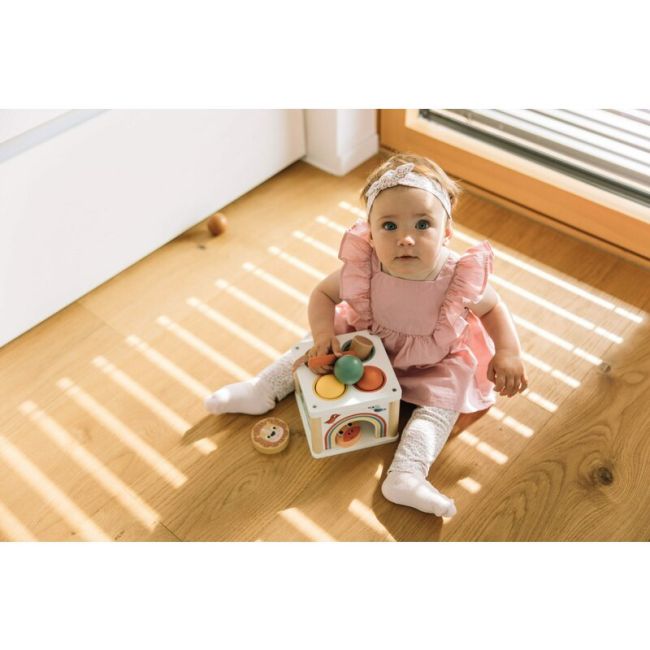 Centru de activitati, Free2Play, Cu figurine, Cu ciocanel, Din lemn, Conform cu standardul european de securitate EN71/123, 15 x 15 x 12 cm, 12 luni+, Multicolor BYN80616