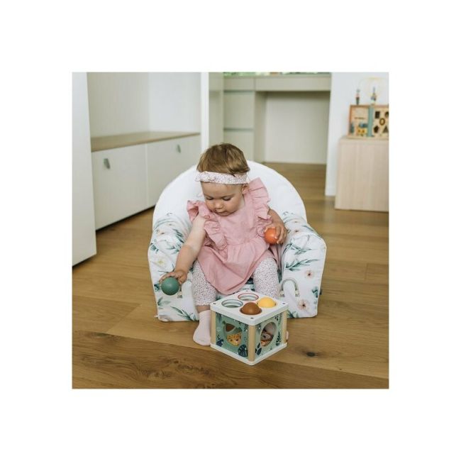 Centru de activitati, Free2Play, Cu figurine, Cu ciocanel, Din lemn, Conform cu standardul european de securitate EN71/123, 15 x 15 x 12 cm, 12 luni+, Multicolor BYN80616