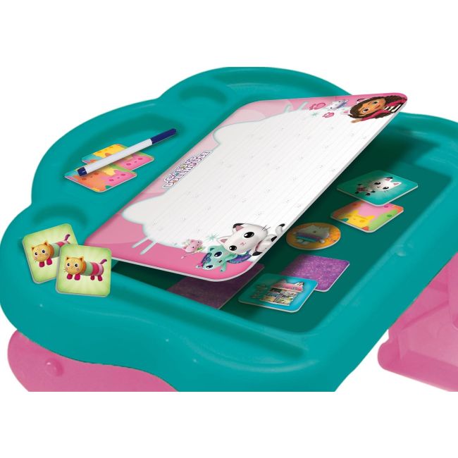 Masuta cu activitati gabby's dollhouse