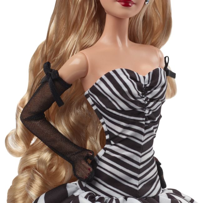 BARBIE SIGNATURE ANIVERSARE 65 ANI PAPUSA BARBIE CU ROCHIE DE BAL ALB NEGRU VIVMTHRM58