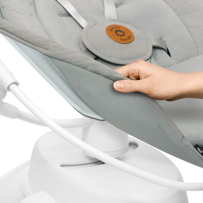 Balansoar, Lionelo, Mell, 2 in 1, Rotire 360 grade, Electric, Cu 3 moduri de leganare, Cu 5 trepte de viteza, Cu 3 pozitii de inclinare, Cu timer, 12 melodii si 2 sunete ale naturii, Pana la 9 kg, Bej BYNLO-MELL_BEIGE_SAND