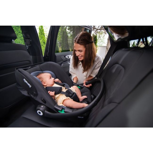 Scoica auto, Lionelo, i-Size Astrid, 0-13 Kg, 40-87 cm, Cu maner si capotina reglabile, Cu protectie laterala avansata, Salteluta confortabila, Conform cu standardul european de securitate R129, Bej BYNLO-ASTRID_I-SIZE_BEIGE