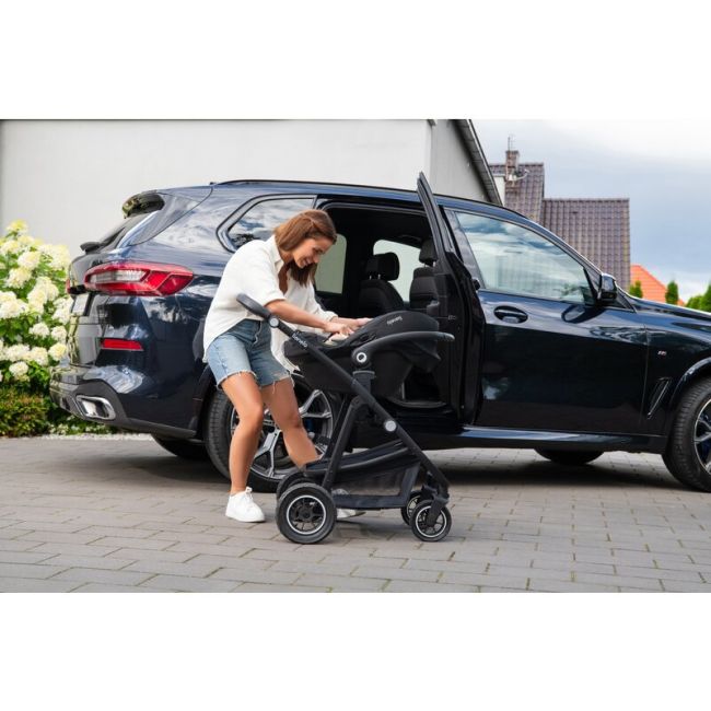 Scoica auto, Lionelo, i-Size Astrid, 0-13 Kg, 40-87 cm, Cu maner si capotina reglabile, Cu protectie laterala avansata, Salteluta confortabila, Conform cu standardul european de securitate R129, Bej BYNLO-ASTRID_I-SIZE_BEIGE