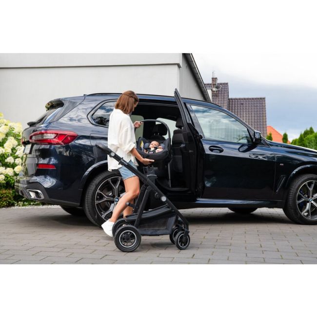 Scoica auto, Lionelo, i-Size Astrid, 0-13 Kg, 40-87 cm, Cu maner si capotina reglabile, Cu protectie laterala avansata, Salteluta confortabila, Conform cu standardul european de securitate R129, Bej BYNLO-ASTRID_I-SIZE_BEIGE
