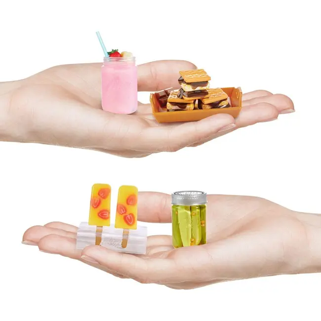 MGA&rsquo;S MINIVERSE MINI FOOD CAF&Eacute; S3 SET SURPRIZA VIVMGA505396EUC