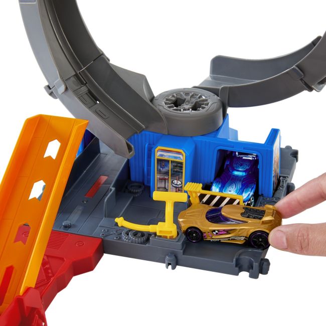 HOT WHEELS CITY PISTA INAMICILOR BUCLA LILIACULUI VIVMTHDR29_HTN78