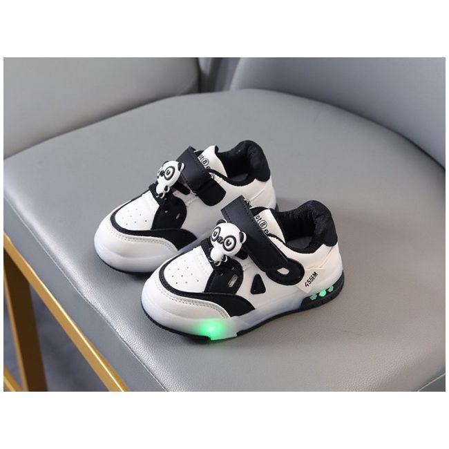 Adidasi negru cu alb cu luminite - Panda MB8001-1-c