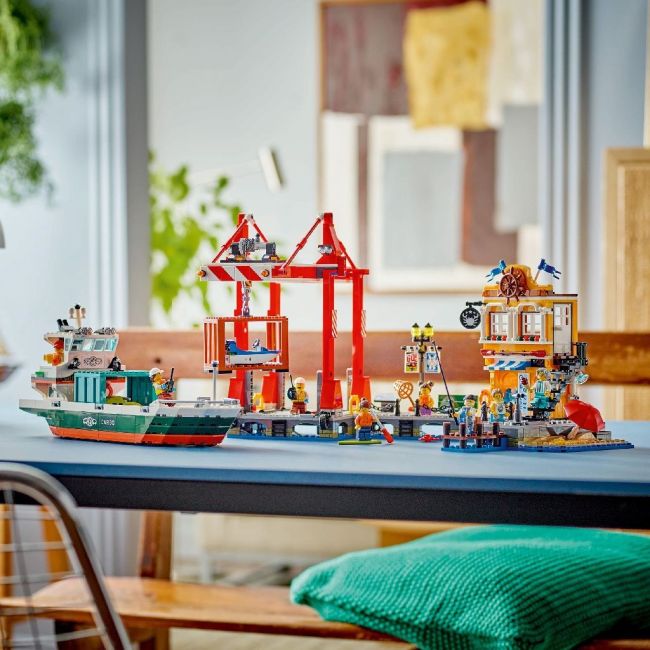 LEGO CITY PORT SI NAVA DE TRANSPORT MARFA 60422 VIVLEGO60422