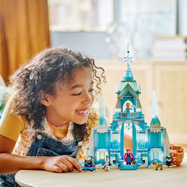 LEGO DISNEY PRINCESS PALATUL DE GHEATA AL ELSEI 43244 VIVLEGO43244