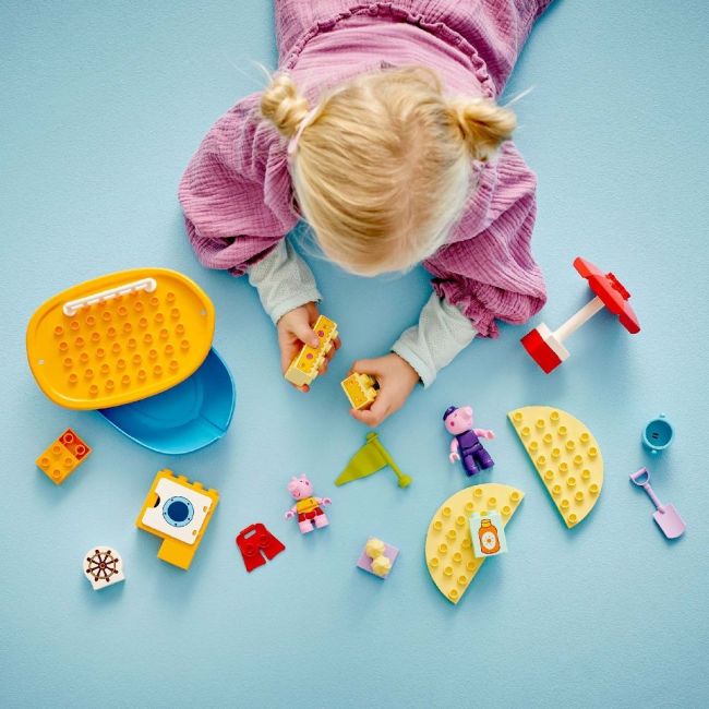 LEGO DUPLO EXCURSIA CU BARCA A PURCELUSEI PEPPA 10432 VIVLEGO10432