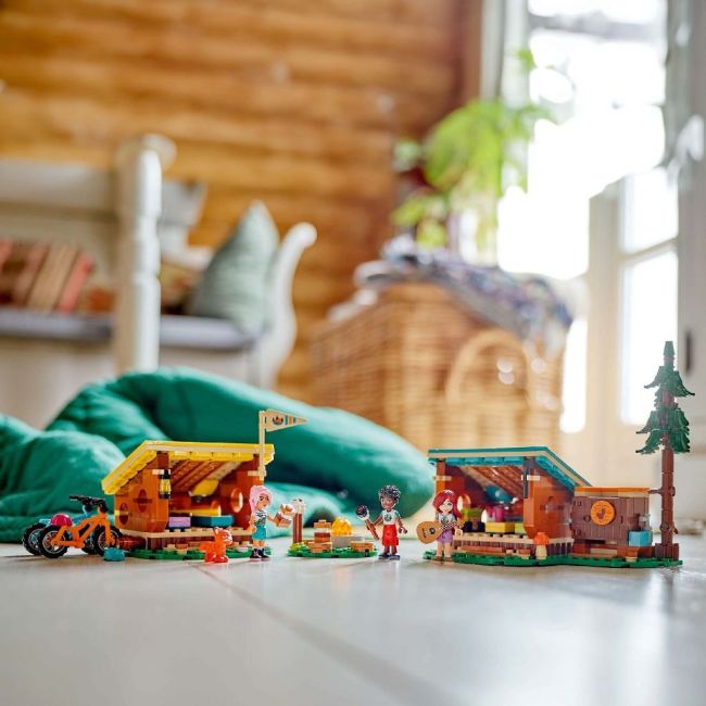 LEGO FRIENDS CABANE CONFORTABILE IN TABARA DE AVENTURI 42624 VIVLEGO42624
