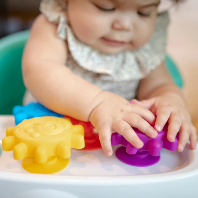 Baby einsten - set jucarii senzoriale ventuzele vesele bbb12488