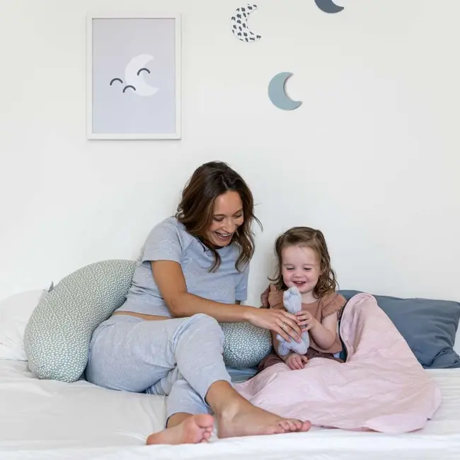 doomoo - perna mare pentru gravide si bebelusi 3 in 1, bumbac organic buddy cloudy kaki bbbb60