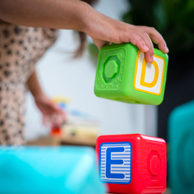 Baby einstein - blocuri magnetice de activitati, "bridge & learn" din 15 piese bbb12818