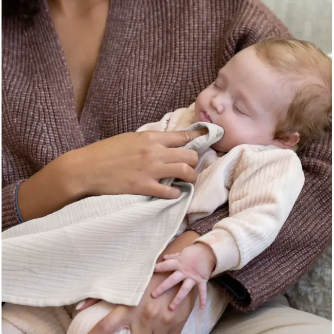 Doomoo - esarfa pentru alaptat multifunctionala din bumbac organic mom&rsquo;n play almond bbb37001027
