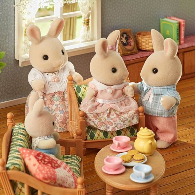 Figurine sylvanian families-familia iepurasilor milk sf5706
