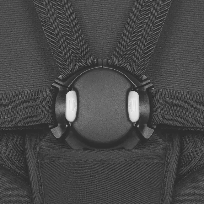 Carucior sport, Lionelo, Azura, Cu 3 roti, Cu baldachin XXL impermeabil, Pliere compacta, Pana la 22 kg, 6-48 luni, Conform cu standardele europene de securitate EN1888-1 si EN1888-2, Negru BYNLO-AZURA_BLACK_ONYX