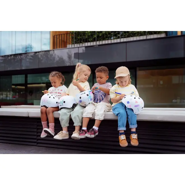 Casca pentru copii, Lionelo, Reglabila 50-56 cm, Din ABS si EPS, Conform cu standardul EN1078, Roz BYNLO-HELMET_PINK_ROSE