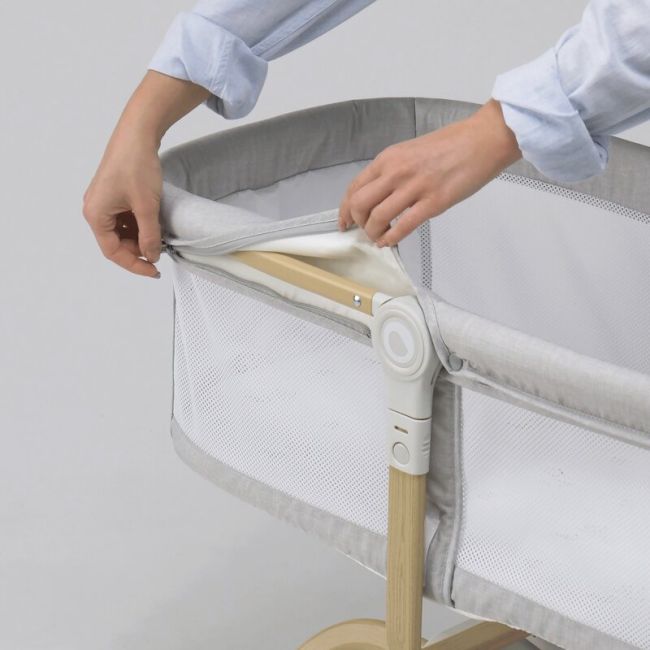 Patut balansoar, Lionelo, Malin Evo, 3 in 1, Pliabil, 0-9 kg, Geanta Transport, Asamblare Rapida, Ultra-Usor, Conform cu standardele europeane de securitate EN1130 si EN16890, Bej BYNLO-MALIN_EVO_BEIGE_NATURAL
