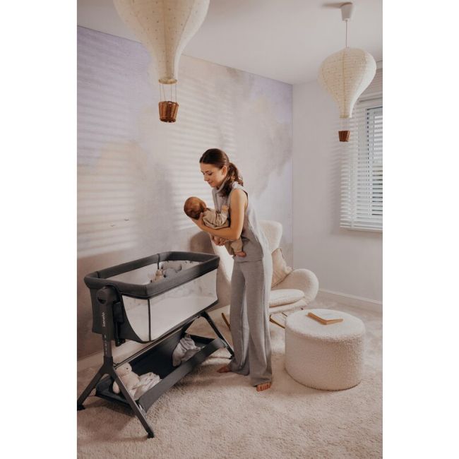 Patut co-sleeper, Lionelo, Leonie Plus, Pliabil, Cu sistem de leganare, Cu setare unghiulara, Reglabil in 6 pozitii pe inaltime, Conform cu standardele europeane de securitate EN1130 si EN16890, Bej BYNLO-LEONIE_PLUS_BEIGE_SAND