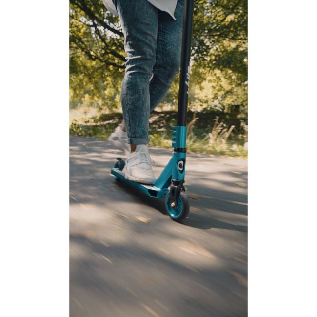 Trotineta, Lionelo, Whizz, Pentru Acrobatii, Rulmenti ABEC-9, Sistemul de compresie IHC 9, 20 - 100 kg, Conform cu standardul european de securitate EN14619, Galben/Negru BYNLO-WHIZZ_BLACK_CARBON_YELLOW