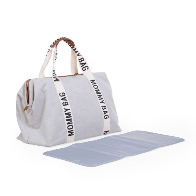 Geanta de infasat Childhome Mommy Bag Signature Alb ERFCH-CWMBBSCOW