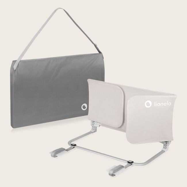 Bariera de protectie pentru pat, Lionelo, Lora XL, Pliabila, Sistem de blocare StandSafe, Geanta de transport inclusa, 150x46 cm, Conform cu BS 7972:2001+A1:2009, Bej BYNLO-LORA_XL_BEIGE_SAND
