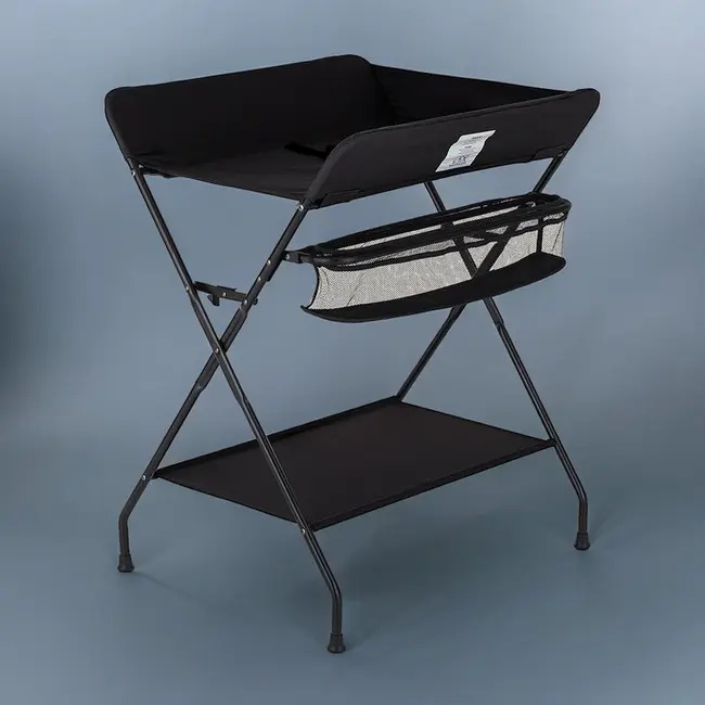 Masuta pentru infasat si schimbat scutece, Feedo, Multifunctionala, Pliabila, Cu raft pentru depozitare si compartiment lateral, Realizata din fier, panza si in, 80.5 x 67 x 102.5 cm, Negru BYN202650