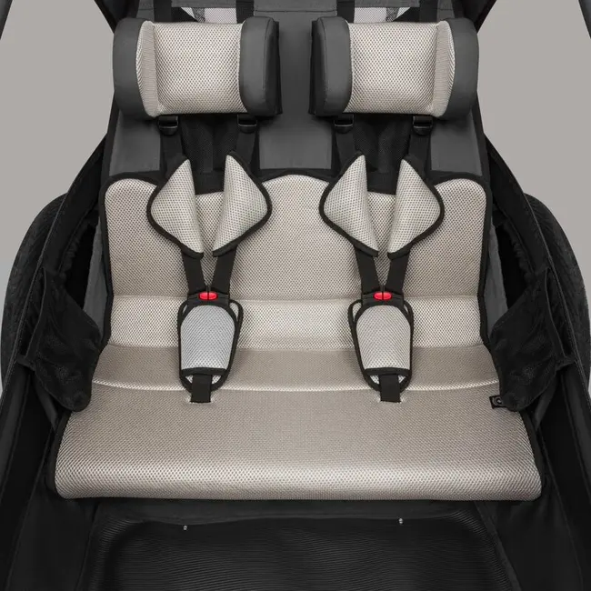 Carucior si remorca de bicicleta, Lionelo, Cama, Multifunctional, Pentru 1 sau 2 copii, Cu sistem de absorbtie a socurilor SIQ, Geamuri cu protectie solara, Negru BYNLO-CAMA_GREY_GRAPHITE