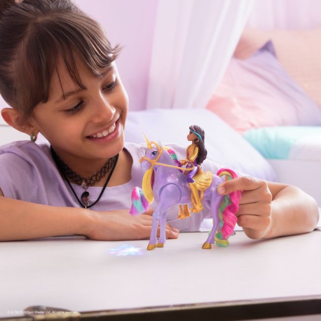 UNICORN ACADEMY SET PAPUSA SOPHIA SI UNICORNUL LIGHTSTAR VIV6067325