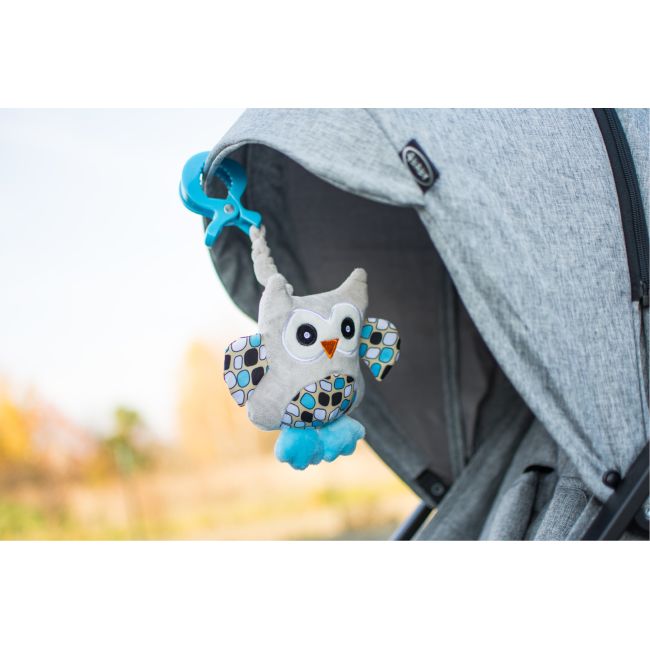 Jucarie de plus pentru carucior/patut 4Baby SQUEEZE Bufnite Albastre PMIC4BABY-957671