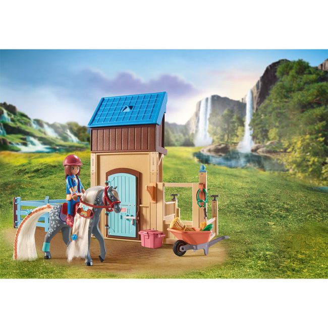 Playmobil - Grajd Cu Amelia Si Calutul Whisper ARTPM71353