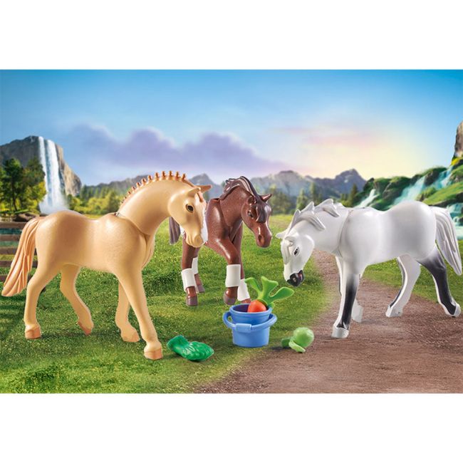 Playmobil - Set 3 Cai Cu Accesorii ARTPM71356