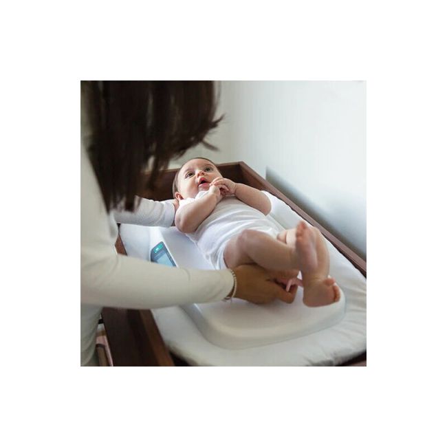 Cantar pentru bebelusi, BBluv, Kilo, Digital, Foarte precis, Unitati de masura kg, lb, oz, Pana la 20 kg, Cu functie de precizie cand se misca bebe, Ecran LCD, WHite BYNBBL-B0125