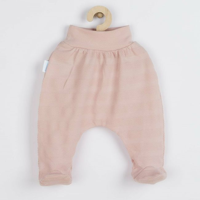 Set 3 piese, New Baby, Include body cu maneca lunga, pantalonasi cu botosei, caciulita, Marime 62, Din bumbac 100%, I am Pink BYN49087