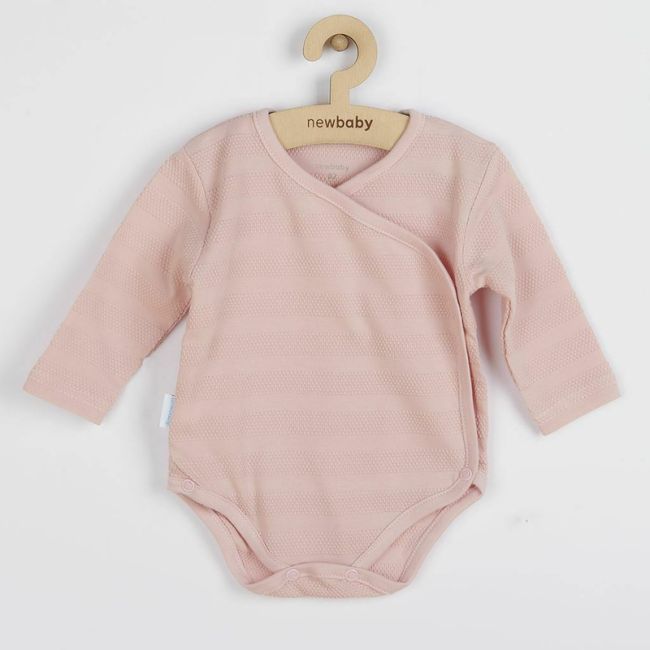 Set 3 piese, New Baby, Include body cu maneca lunga, pantalonasi cu botosei, caciulita, Marime 62, Din bumbac 100%, I am Pink BYN49087
