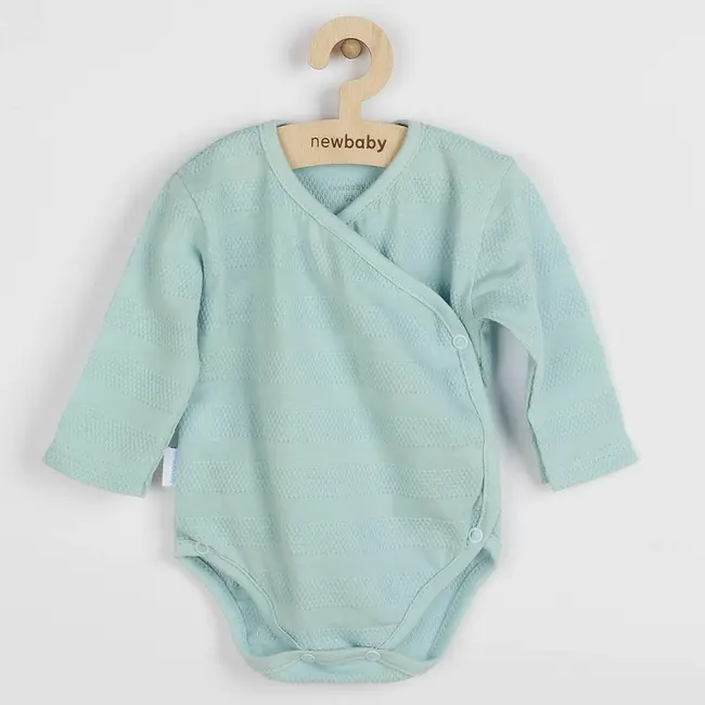 Set 7 piese, New Baby, Include body cu maneca lunga, bluza, pantalonasi cu botosei, salopeta fara maneci, caciulita, manusi, botosei, Marime 56, Din bumbac 100%, I am Blue BYN49100