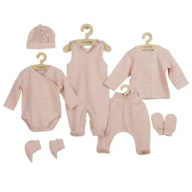 Set 7 piese, New Baby, Include body cu maneca lunga, bluza, pantalonasi cu botosei, salopeta fara maneci, caciulita, manusi, botosei, Marime 56, Din bumbac 100%, I am Pink BYN49099