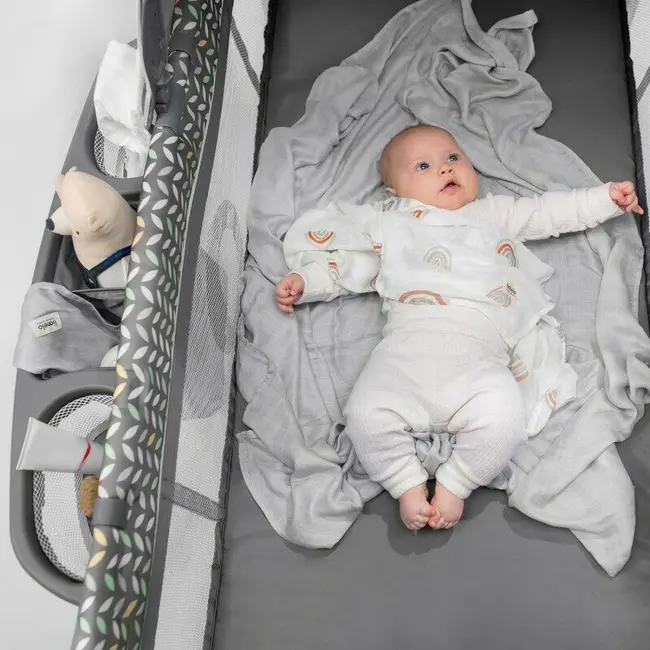 Muselina, Lionelo, Multifunctionala, Din bambus, Ideala pentru infasat, Cu proprietati antibacteriene, antifungice si antialergice, Lavabila la masina de spalat, 120x120 cm, Bej BYNLO-BAMBOO_SWADDLE_BEIGE_SAND