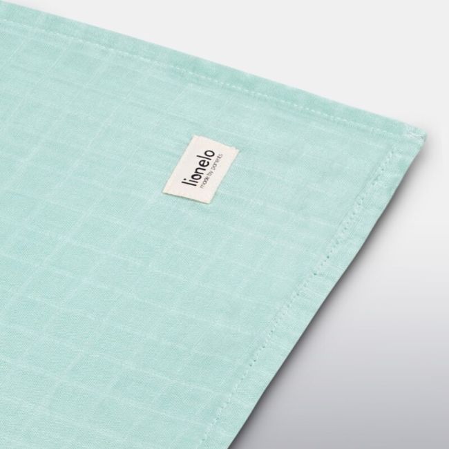Muselina, Lionelo, Multifunctionala, Din bambus, Ideala pentru infasat, Cu proprietati antibacteriene, antifungice si antialergice, Lavabila la masina de spalat, 120x120 cm, Verde BYNLO-BAMBOO_SWADDLE_GREEN_MINT