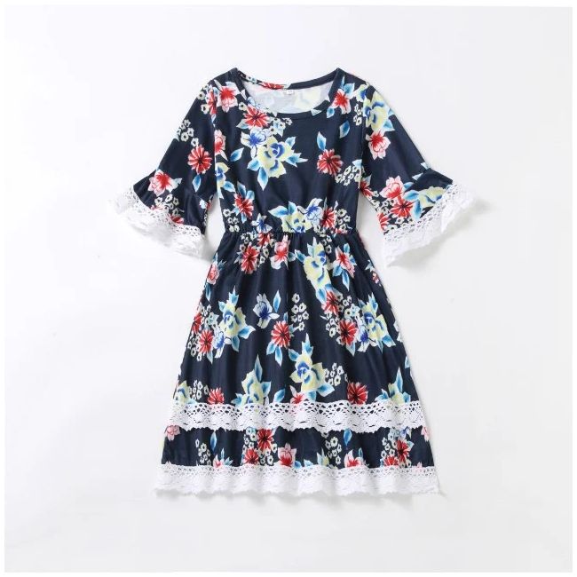 Rochiță bleumarin pentru fetițe cu imprimeu floral și mâneci cu dantelă ad9196-fiica