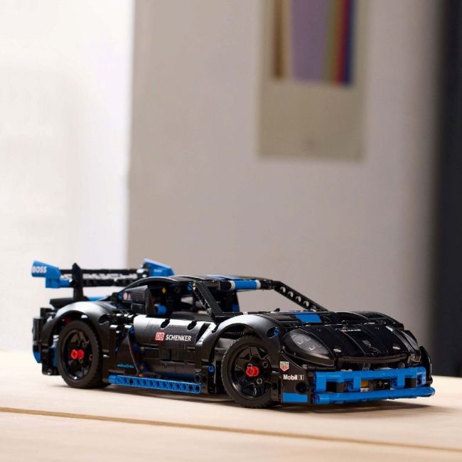 LEGO TECHNIC MAȘINA DE CURSE PORSCHE GT4 E-PERFORMANCE 42176 VIVLEGO42176