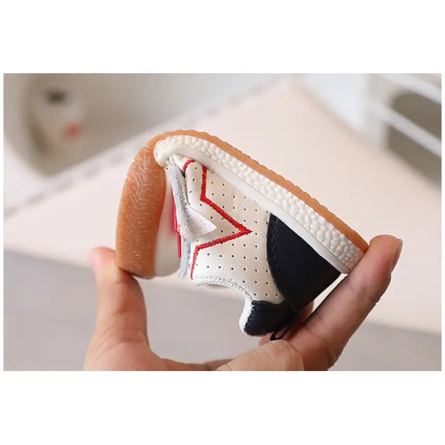 Adidasi albi pentru copii - red star mbxz-p-777-1-c