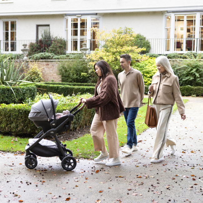 Joie - scoica auto cu isofix integrat sprint signature carbon, nastere - 75 cm, testata inclusiv la impact lateral, conform ece r129 bbbc2304aacbn000