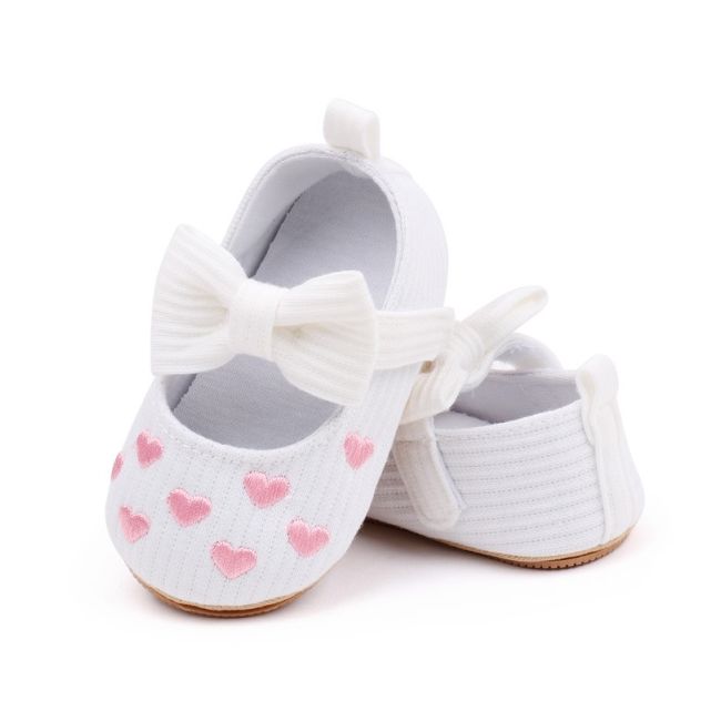 Pantofiori albi cu inimioare roz mbbls3076-4-p01