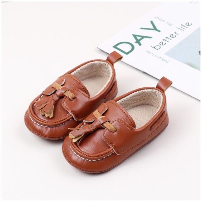 Pantofiori maro tip mocasini cu ciucurasi csbbw3238-1-sa3