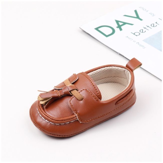 Pantofiori maro tip mocasini cu ciucurasi csbbw3238-1-sa3